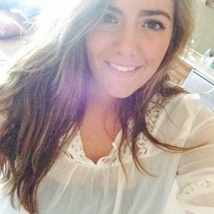 Meet your Posher, Aleah